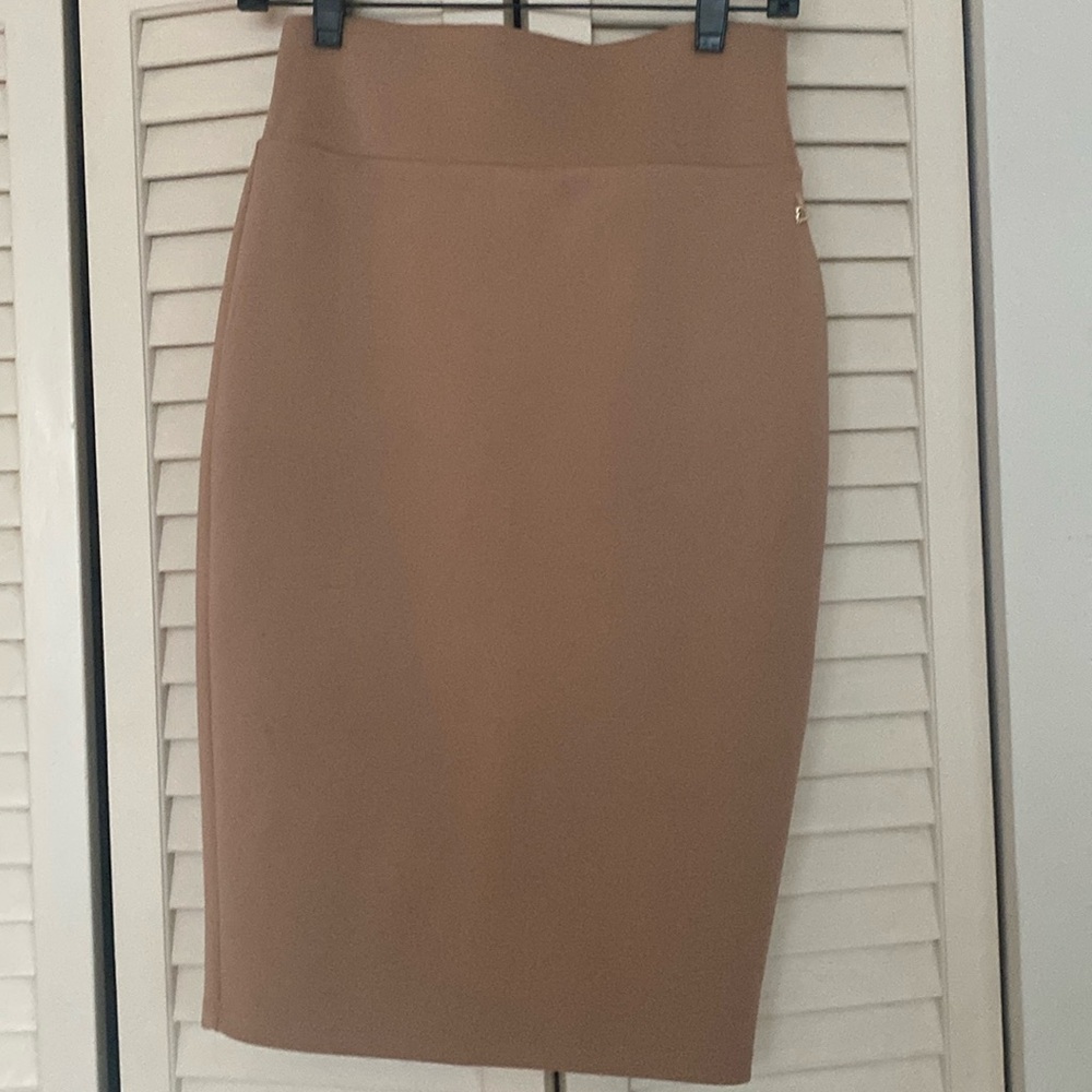 Thalia sodi pencil skirt